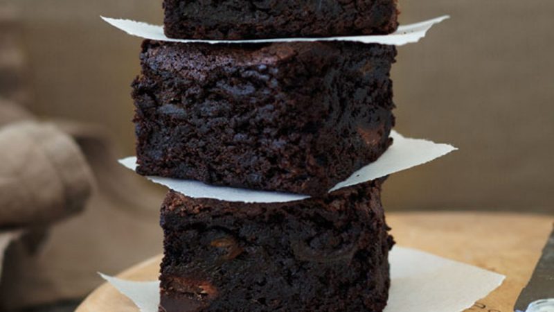 Annabel Langbein's Ultimate Chocolate Brownies