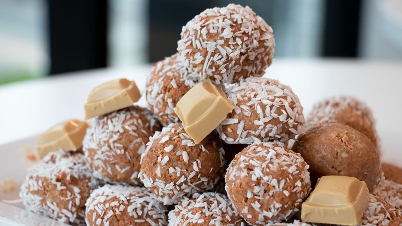Easy, no-bake Caramilk Chocolate Balls
