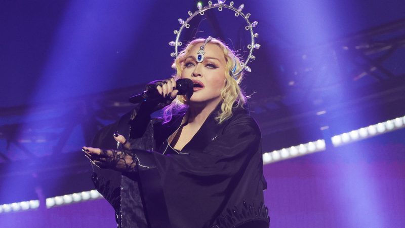 Madonna fans sue popstar for 'false advertising' her concert