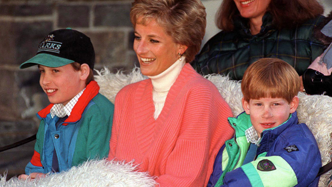 Prince William surprises fans outside Kensington Palace for Princess Diana's birthday
