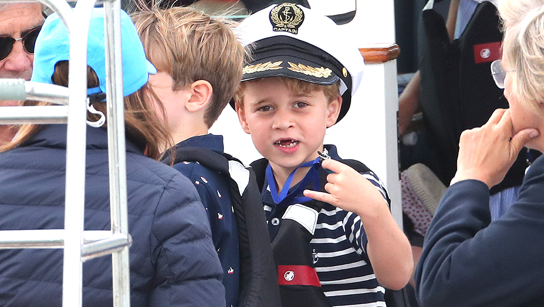 Prince George & Princess Charlotte steal the show as their parents race yachts