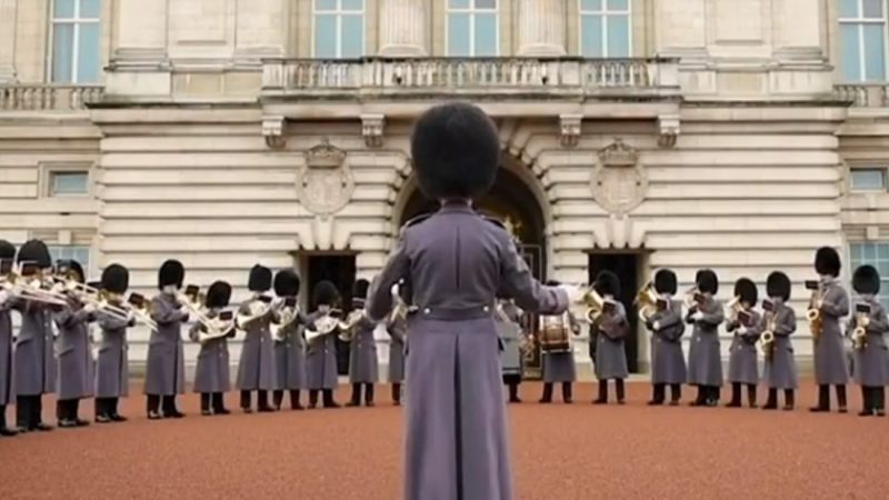 The Queen's Guard perform Bon Jovi at Changing of the Guard at Buckingham Palace