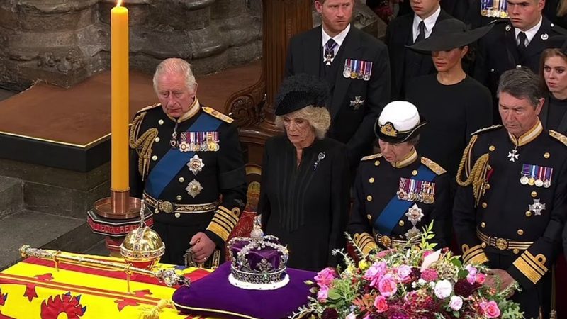 King Charles III wells up and fights back tears during Queen's funeral service 