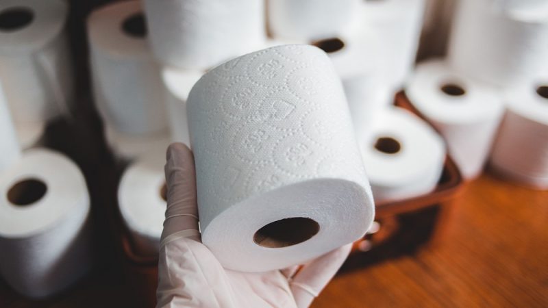 Woman's genius toilet paper trick leaves the bathroom smelling amazing