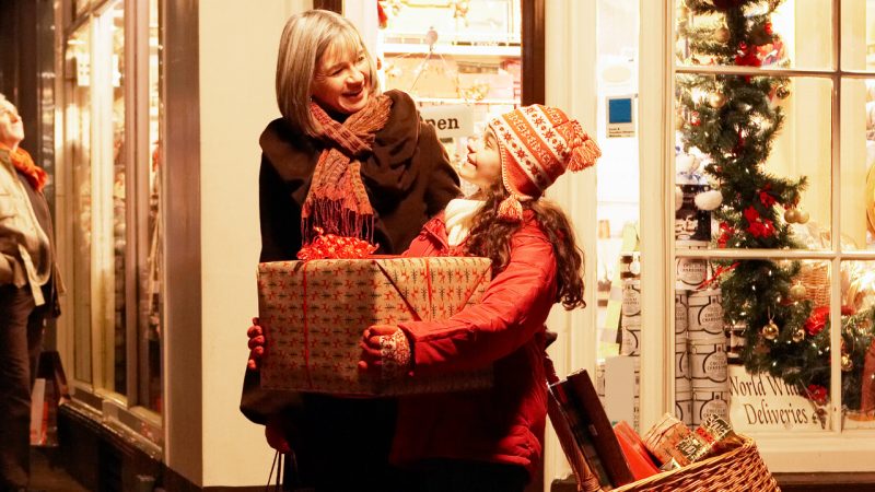 The average amount Kiwis will spend on Christmas gifts this year and it's making us stressed